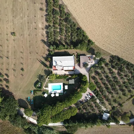 Shanti House Morro dʼAlba